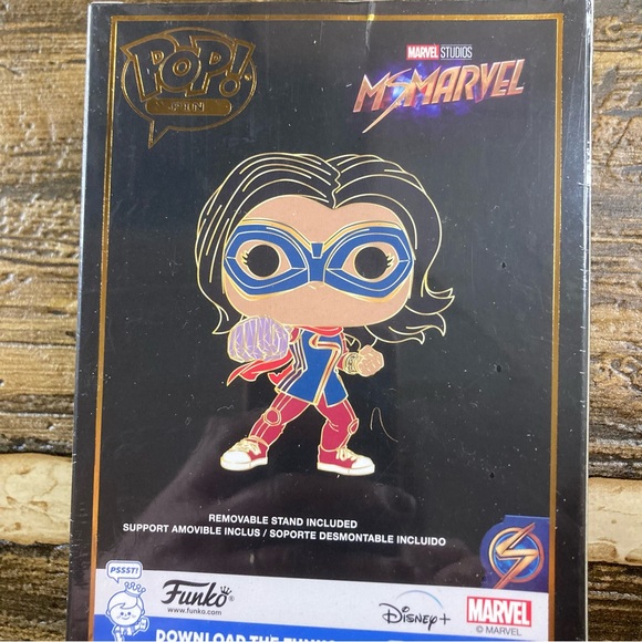 Funco Pop enamel pin Ms Marvel - Picture 3 of 6